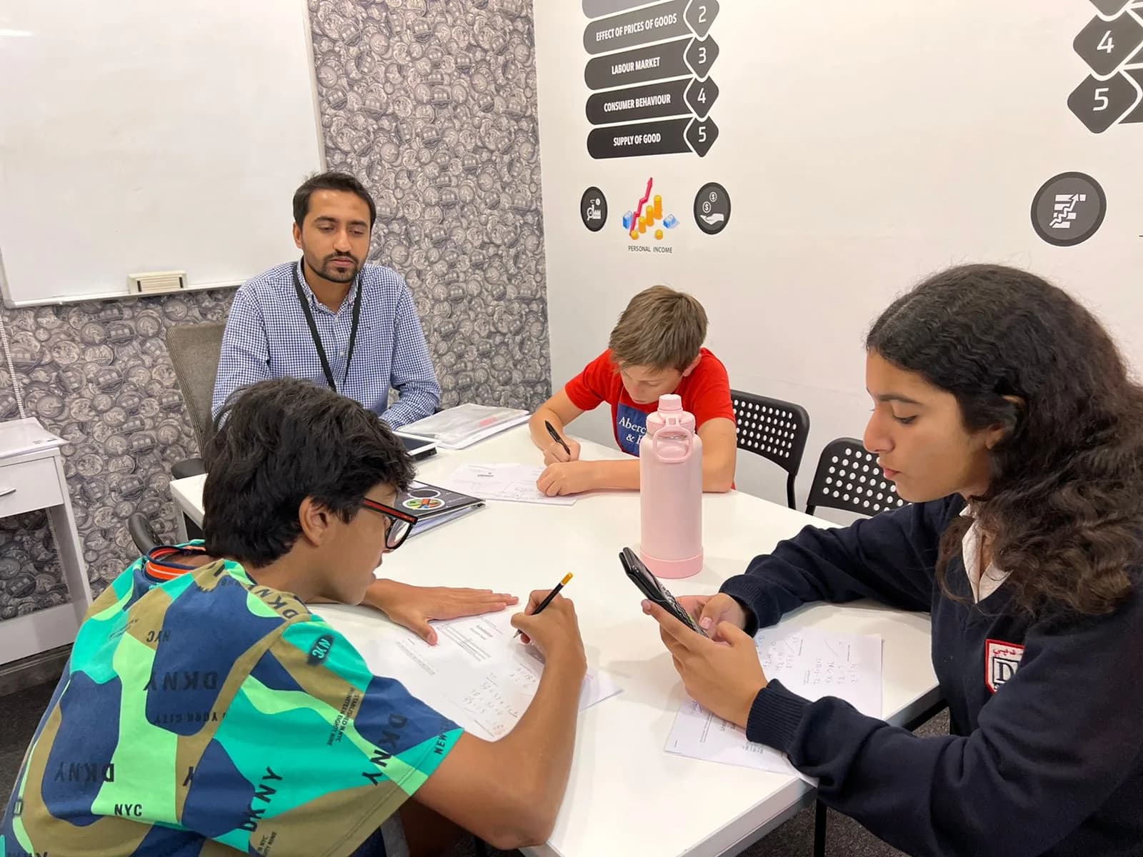 Students in maths class at Gold and Diamond Park centre