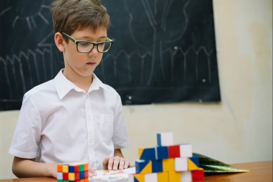 Why Students in Dubai Struggle with Math – And How a Tutor Can Help